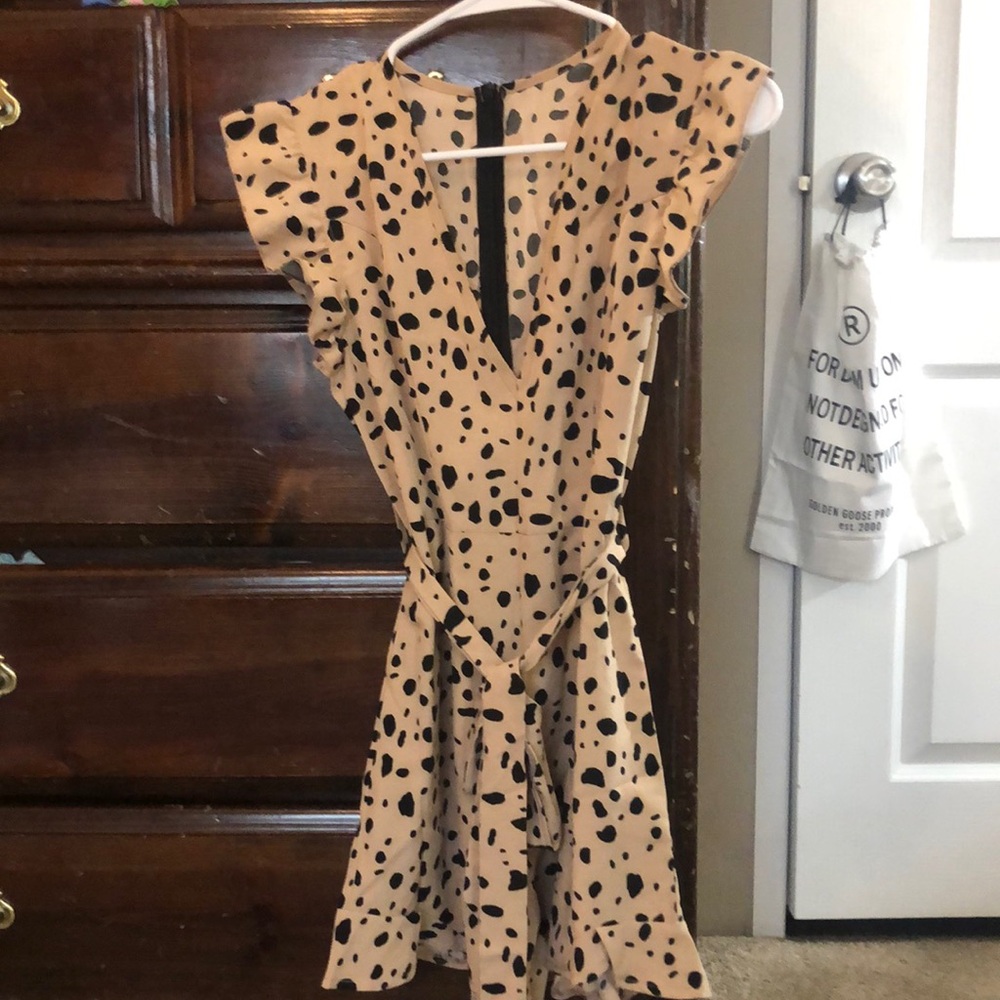 CHEETAH V-NECK SHEIN ROMPER